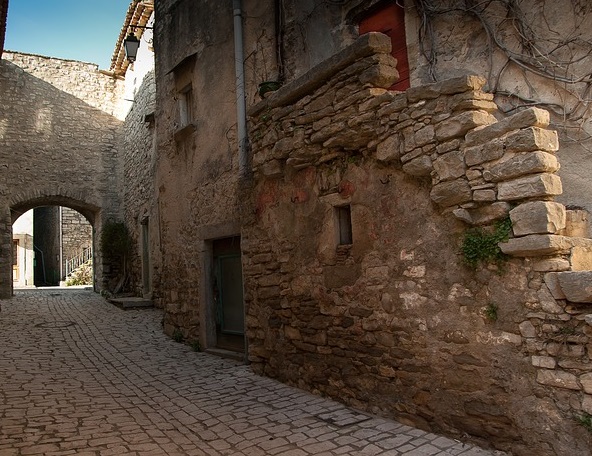 Village médiéval du Bas Languedoc