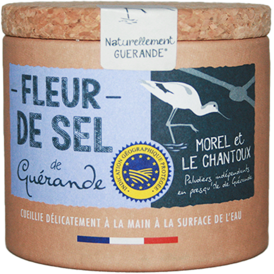 fleur de sel de Guérande IGP, texture légère et friable, saveur fine riche en oligo-éléments. Récoltée à la main par des paludiers dans les marais salants.