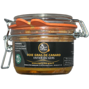 foie gras de canard entier du Sud Ouest IGP du Gers. Parfaitement assaisonné. Issu d'un élevage traditionnel en plein air et engraissé avec du maïs grain