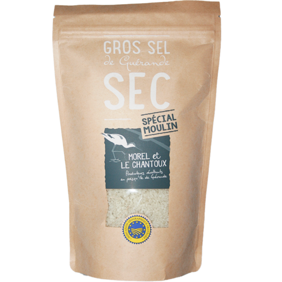 Gros sel de Guérande IGP, texture friable, saveur fine riche en oligo-éléments. Récolté à la main dans les marais salants de Guérande, idéal pour un moulin.