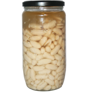 Mogette de Vendée IGP à la campagnarde. Typique de la dénomination, arômes délicats de châtaigne et de poireau, cuisinées avec de l'eau du sel et de l'ail.