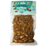 Les olives vertes bio grillées aux fines herbes, sont fermes et toastées. Gros calibres, olives charnues et originales. Produit Grec.